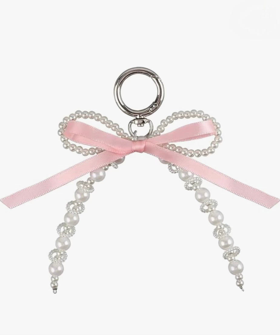 Pearl bowknot key charm/chain